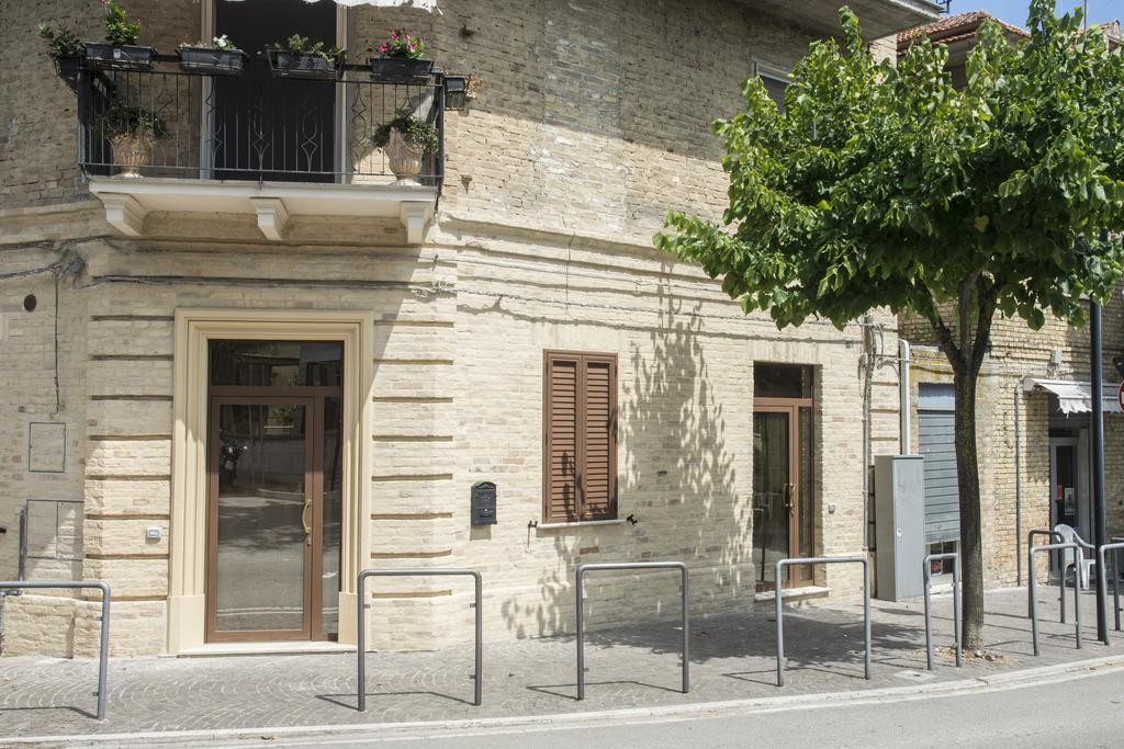 科隆内拉La Casa Di Tina公寓 客房 照片
